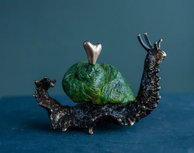 Arturas - Lithuanian Sculptor Arturas Karabanovas alluring and interesting pieces of sculpture Irish art original sculpture bronze interiors underwater sea creatures and interesting figures
