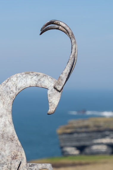 Wild Loop Head Goat (Light Grey)