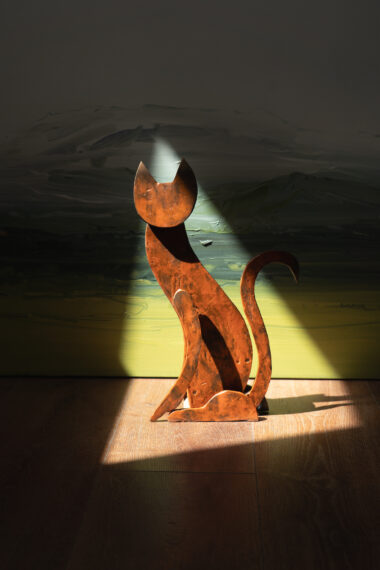 Bronze Cat (Brown)